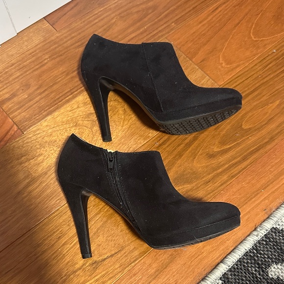 Merona Black Women's Heeled Boots - Picture 1 of 6